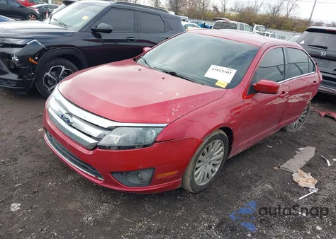 2011 Ford Fusion Se z USA, uszkodzony, nr VIN 3FAHP0HG3BR186237